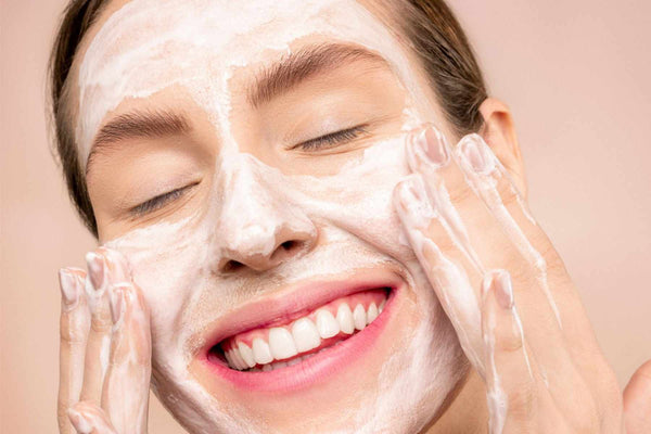 ¿Por qué es tan importante limpiar bien la piel?