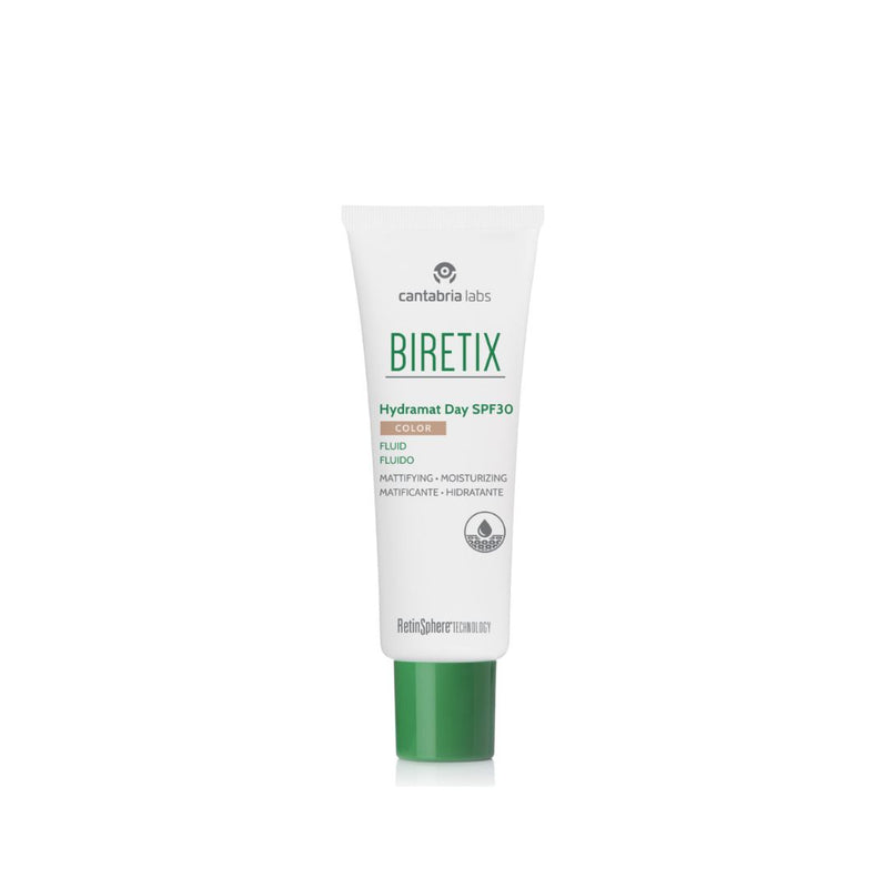 Fluido Hidratante y Matificante con Color SPF30 de CantabriaLabs