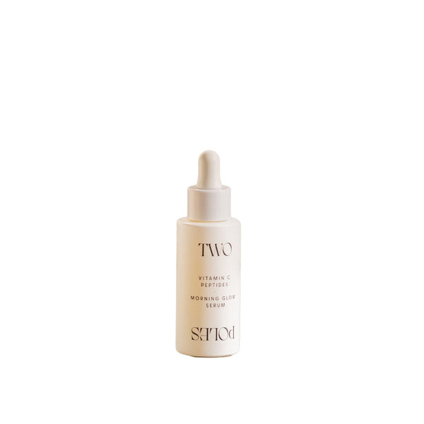 Sérum de día con Vitamina C estabilizada, además de Niacinamida, Péptidos (Matrixyl) y extracto de pino, un gran antioxidante y antiinflamatorio. Ideal para pieles mixtas a grasas.