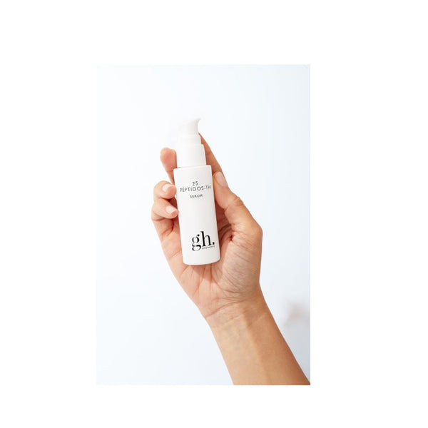 Serum de multipéptidos señal con función reafirmante y antiarrugas. Cómpralo online en Farmacia Avenida de América. Envíos gratis por compras superiores a 49 euros en 24/48 horas