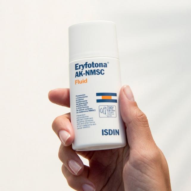 Eryfotona AK-NMSC Fluid SPF100+ 50ml de ISDIN-comprar barato-Farmacia Avenida de America