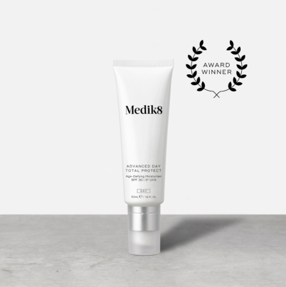 Advanced Day Total Protect SPF30 50ml de Medik8-comprar barato-Farmacia Avenida de America